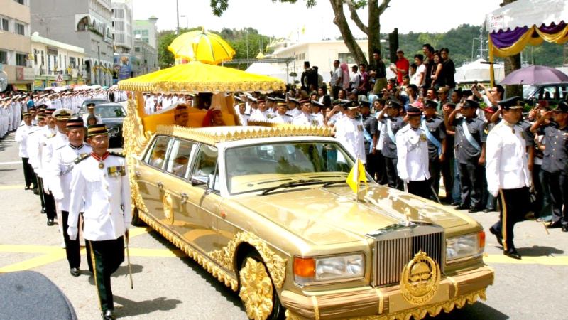 Bolkiah's gold limo