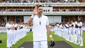 England and Windies cricketers gave Anderson a guard of honor in the farewell test.
