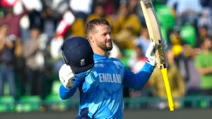 Ben Duckett gest century against Australia