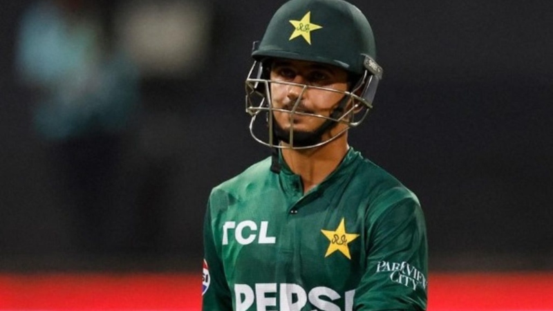‘ডাকের’ রেকর্ডে আফ্রিদিকে ছাড়িয়ে গেলেন সাইম