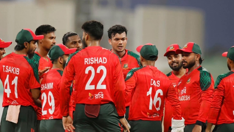 পরাজয়ের কথা ভুলে আগে আফগানদের হারানোর পরামর্শ দিলেন হার্শা