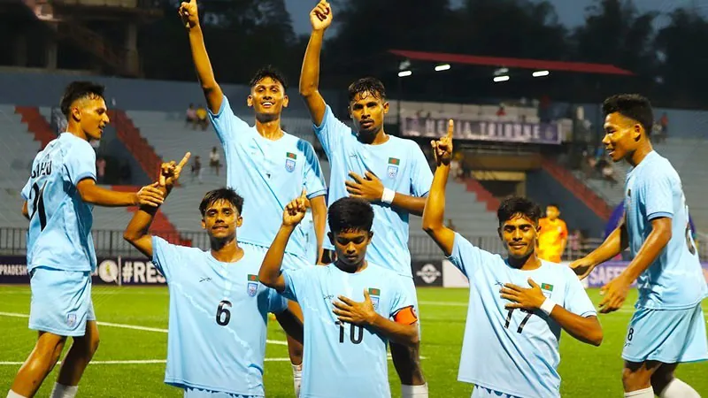 Bangladesh advances to SAFF semifinals as group champions