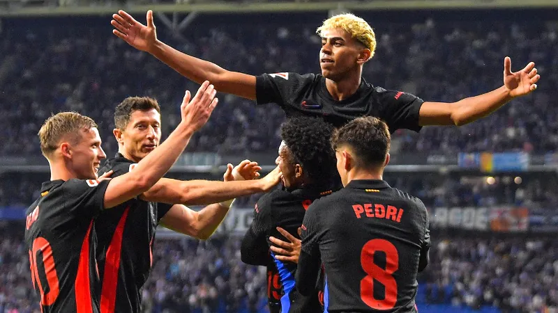 Barcelona secure La Liga trophy