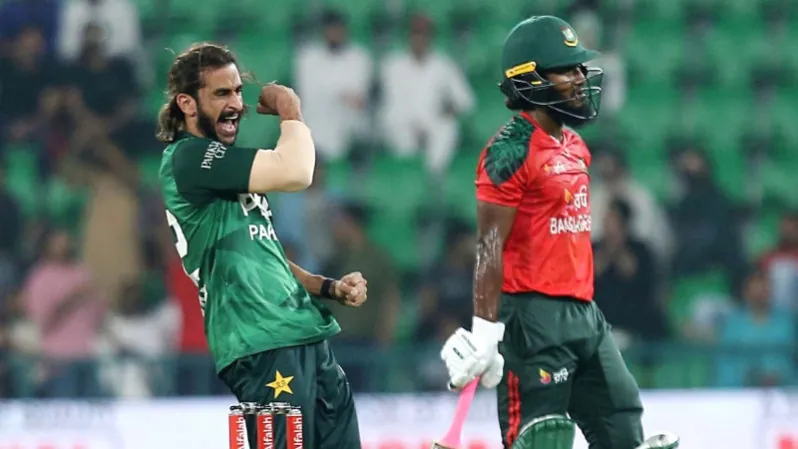 Hasan Ali against Bangladesh