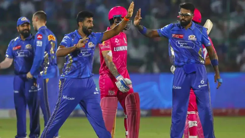 Mumbai occupy the top spot in the table with 6 consecutive wins