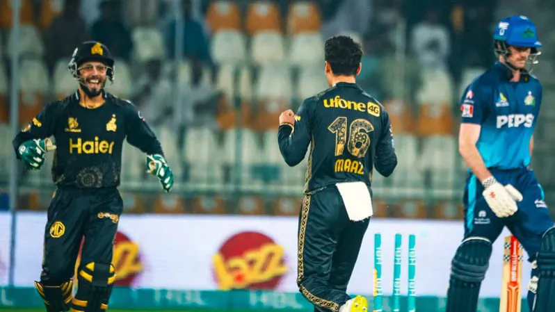 Peshwar Zalmi's dominant win against Multan in PSL