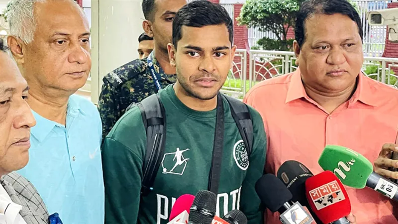 Shamit Some arrived in Bangladesh