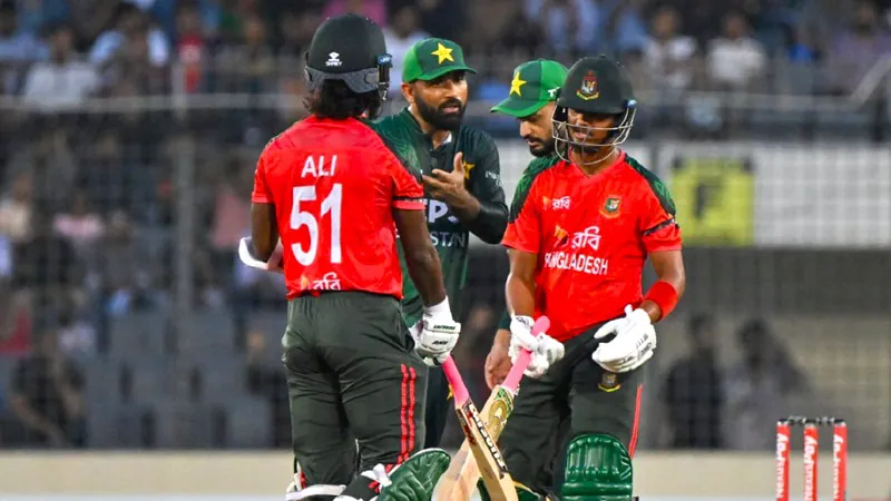 Bangladesh gets goof capital with Zaker-Mehdi's batting