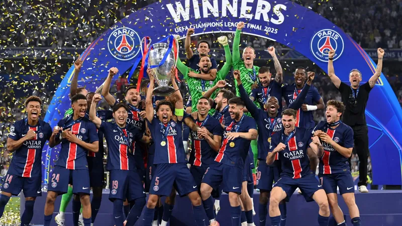 PSG CLEEBRATION