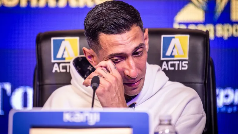Di Maria broke down in tears upon returning home at the age of 37
