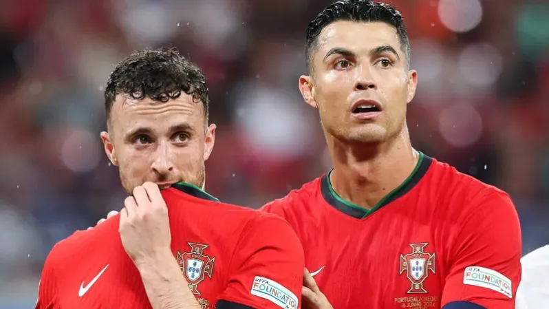 Diogo Jota__Cristiano Ronaldo
