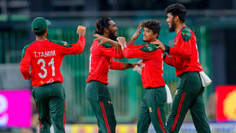 'If the bowlers do well, something good is possible in the Pakistan series'
