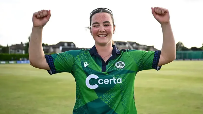 Jane Maguire hit a last-ball six against pakistan to win it for Ireland