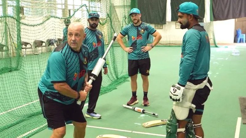 Julian Wood work with Bangladesh