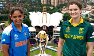 Icc women world cup trophy with both finalist team