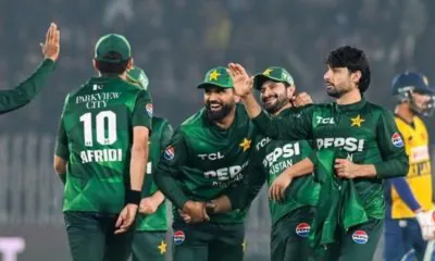 Pakistan win the tri-nation series title by defeating Sri Lanka.