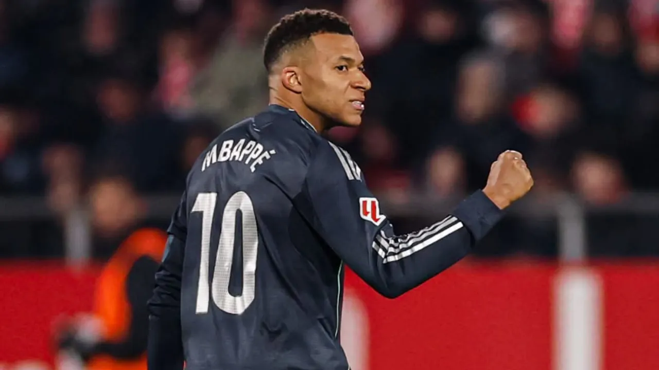 Mbappé shares a place in Ronaldo’s rare record.