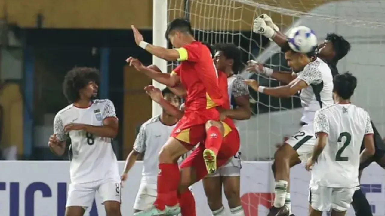 Bangladesh lose 3–0 to Vietnam.